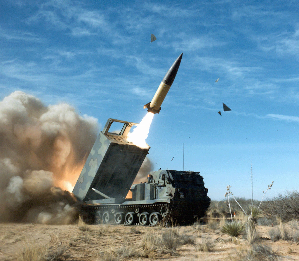 US-Raketen offenbar „so gut wie alle“ aufgebraucht – während China den Iran aufrüstet