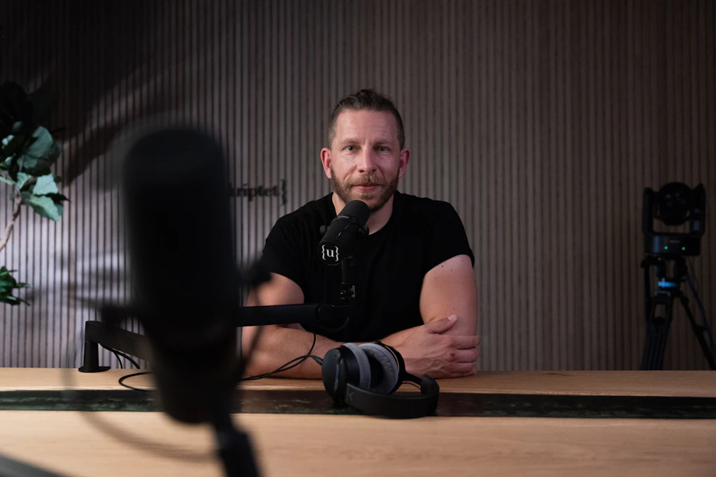 Podcaster Ben Berndt (Benjamin Berndt), aufgenommen im Rahmen eines Interviews mit der Deutschen Presse-Agentur.