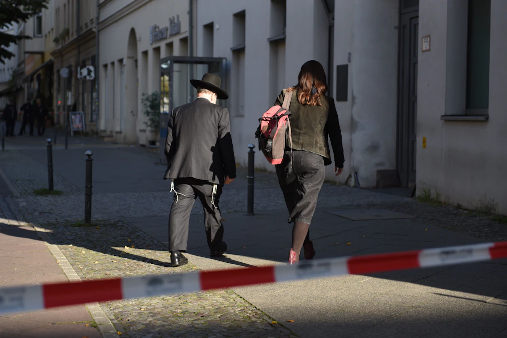 18.10.2023: Brandanschlag auf die Synagoge in der Brunnenstraße