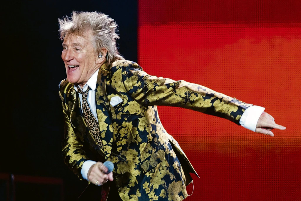 „Die Zeit ist gekommen“: Rod Stewart kündigt Abschiedstour 2027 mit vier Deutschland-Konzerten an