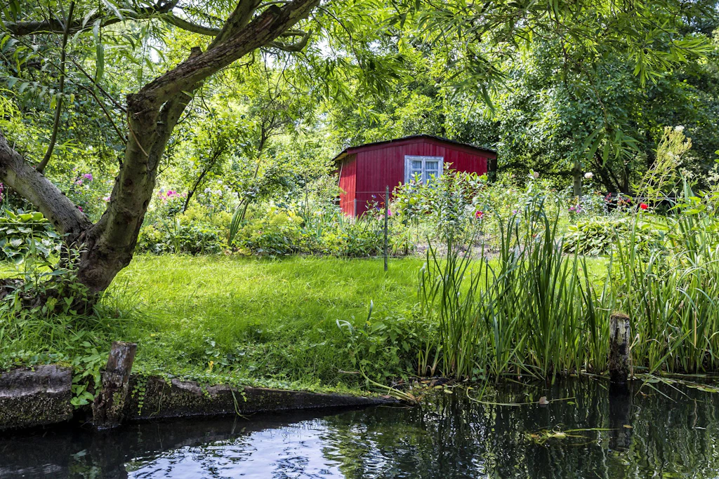 Auch ein Häuschen am See kann ein Erbe sein. Doch oft birgt der Nachlass Probleme.