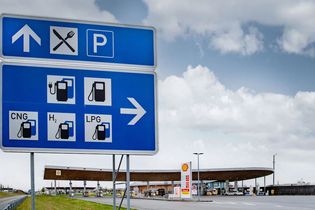 Autobahntanken in Sachsen: An sächsischen Autobahntankstellen ist Sprit besonders teuer.