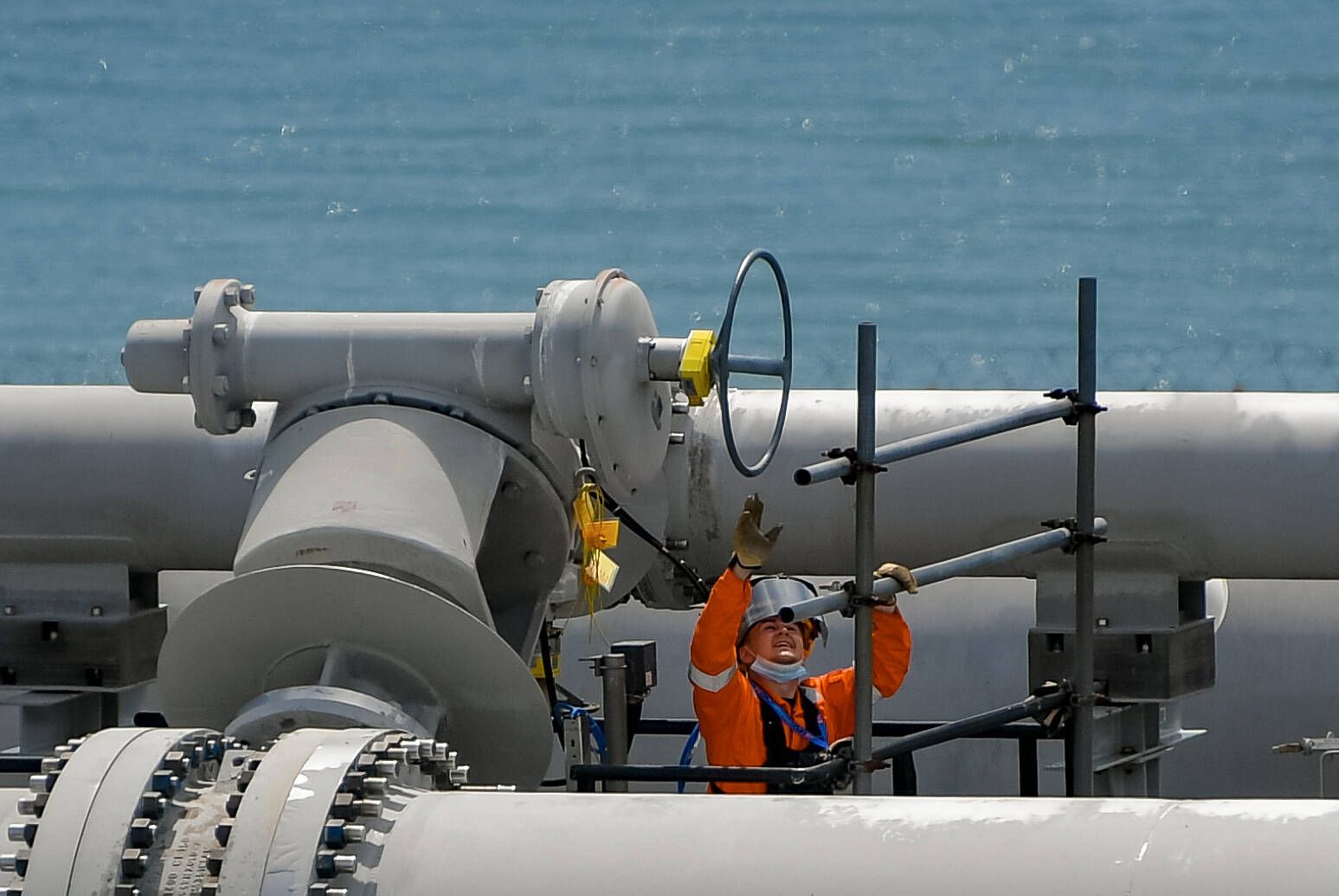 Russland-Gas ab 2027 verboten: EU nennt keine Ersatzmengen – Ex-Eon-Manager schlägt Alarm