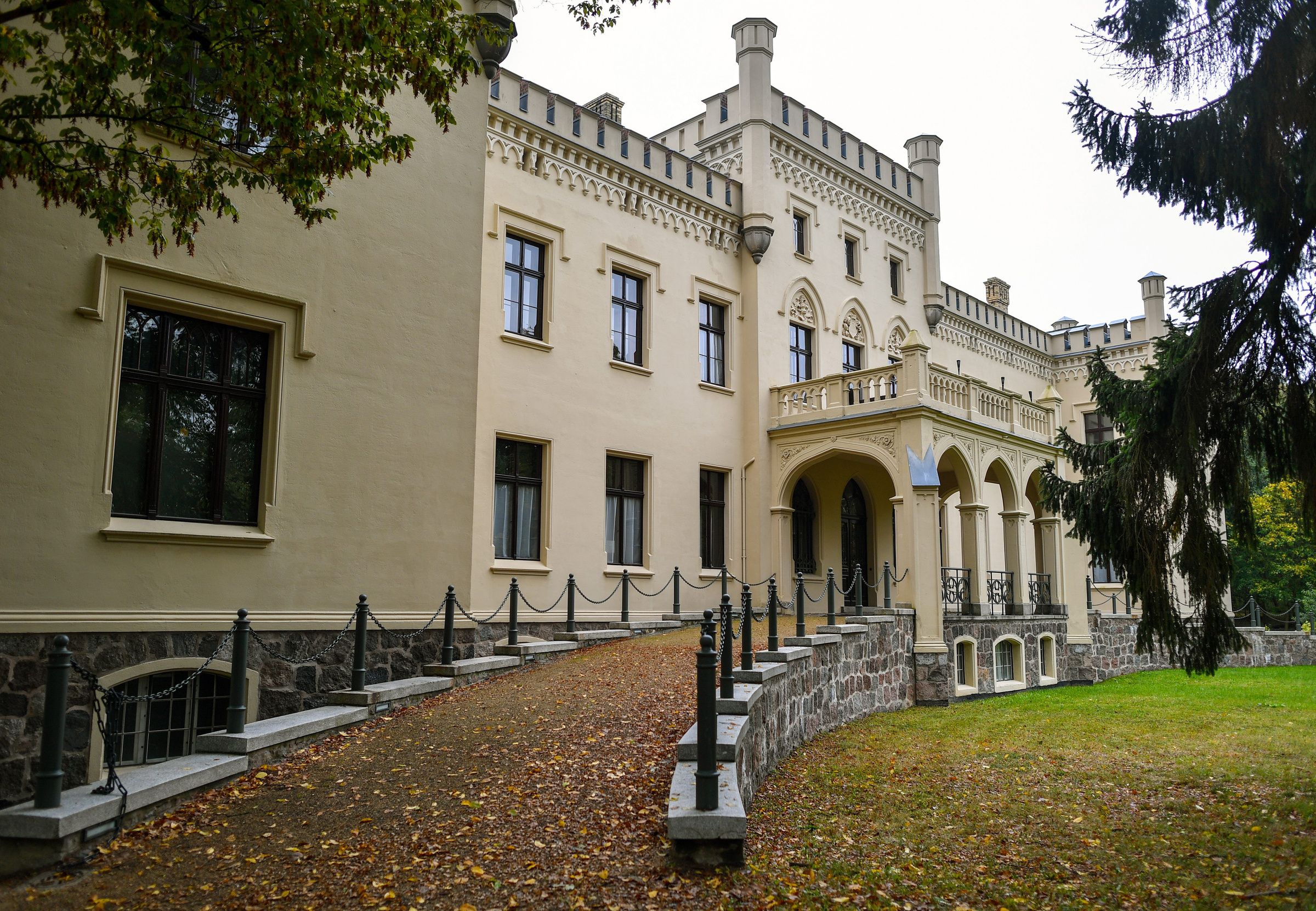 Schloss Reichenow: Ein geheimes Stück England, nur eine Autostunde von Berlin entfernt