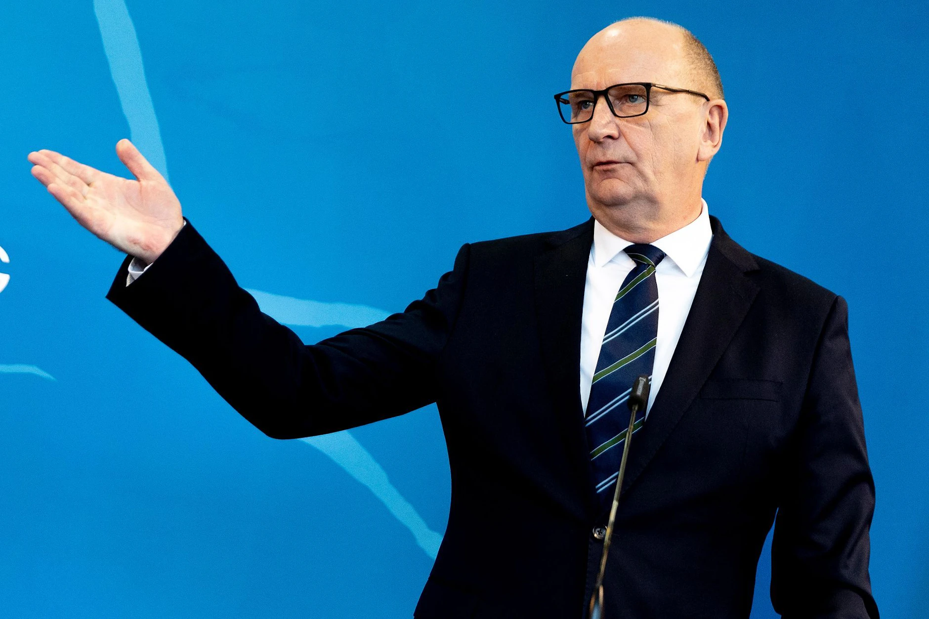 Dietmar Woidke, Ministerpräsident von Brandenburg, ist gegen die Abschaffung der Rente nach 45 Beitragsjahren.