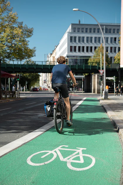 Radwege-Ausbau im Oktober: Köpenicker Landstraße, Hermannstraße und Oberlandstraße