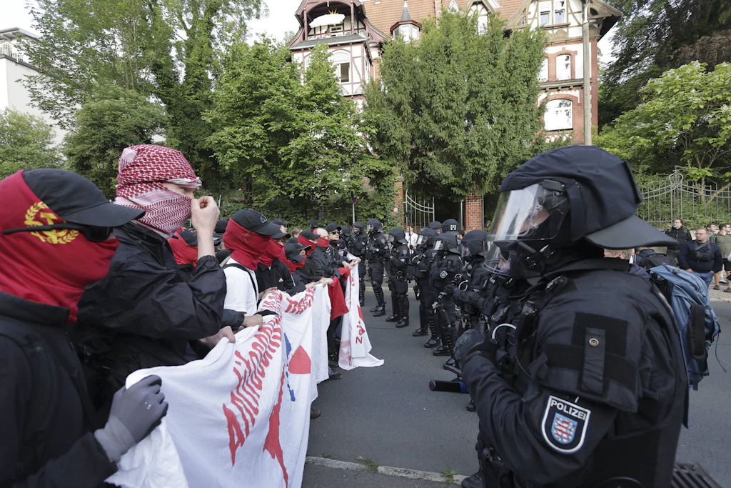 Erfurt, AfD, Antifa und Thukydides: Wenn aus politischen Gegnern Feinde werden