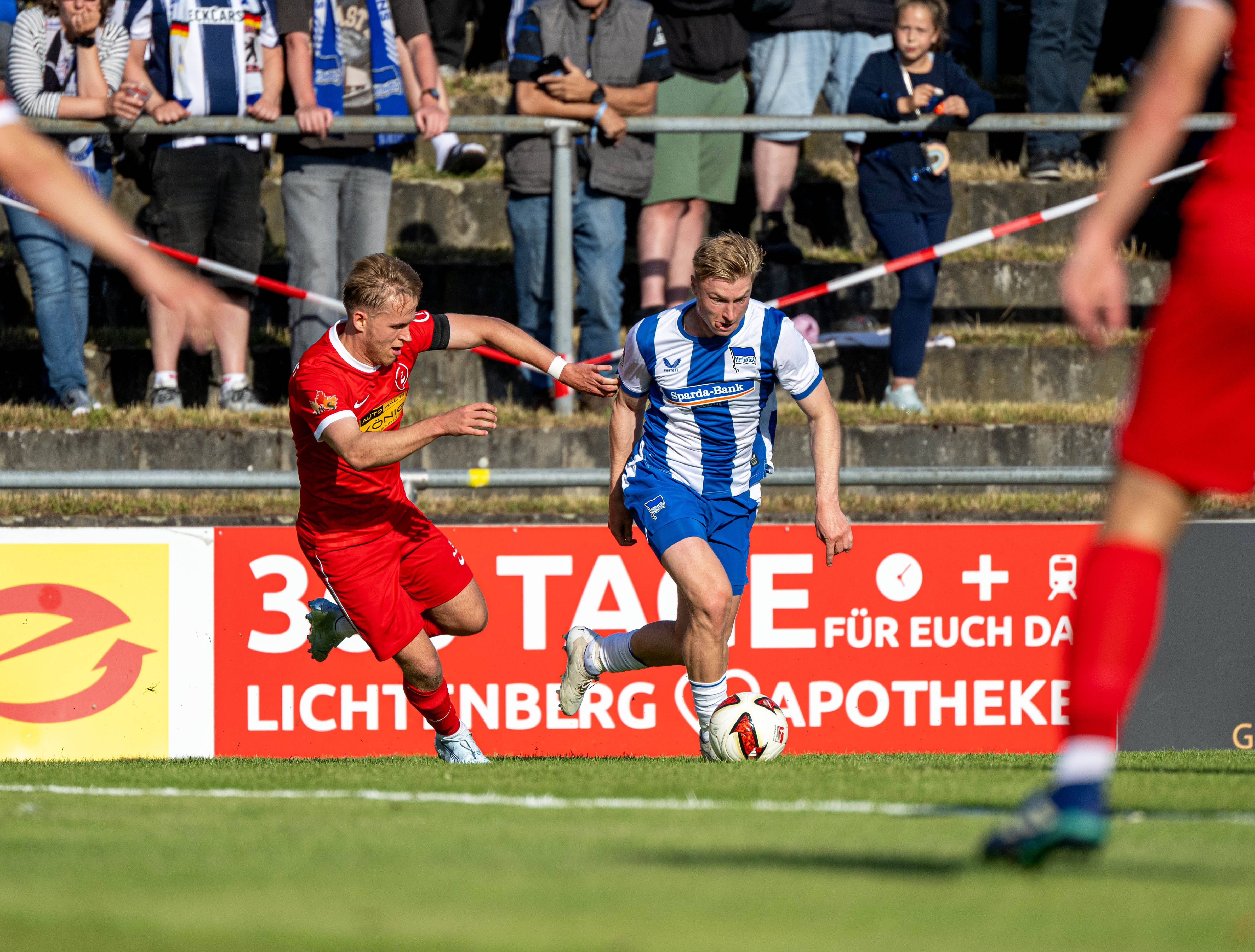 Zweiter Hertha-Sieg, Ernst wieder nicht im Tor...