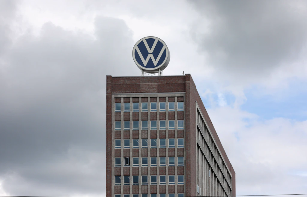 Volkswagen hält sich zu Werksschließungen bedeckt