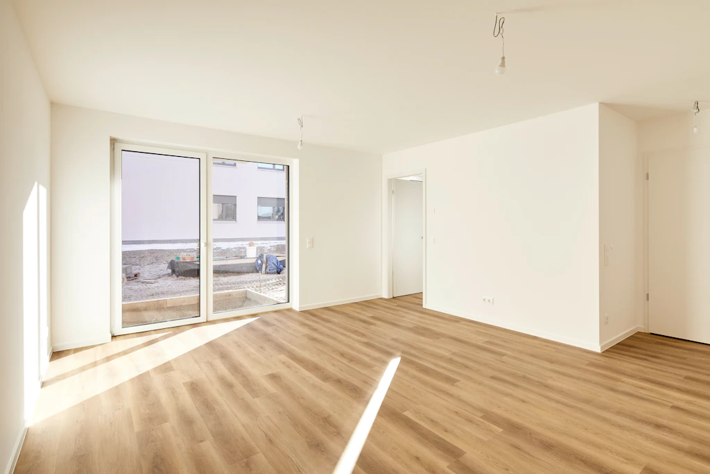 Eine fertiggestellte Neubauwohnung im Howoge-Quartier an der Anne-Frank-Straße in Berlin-Altglienicke.