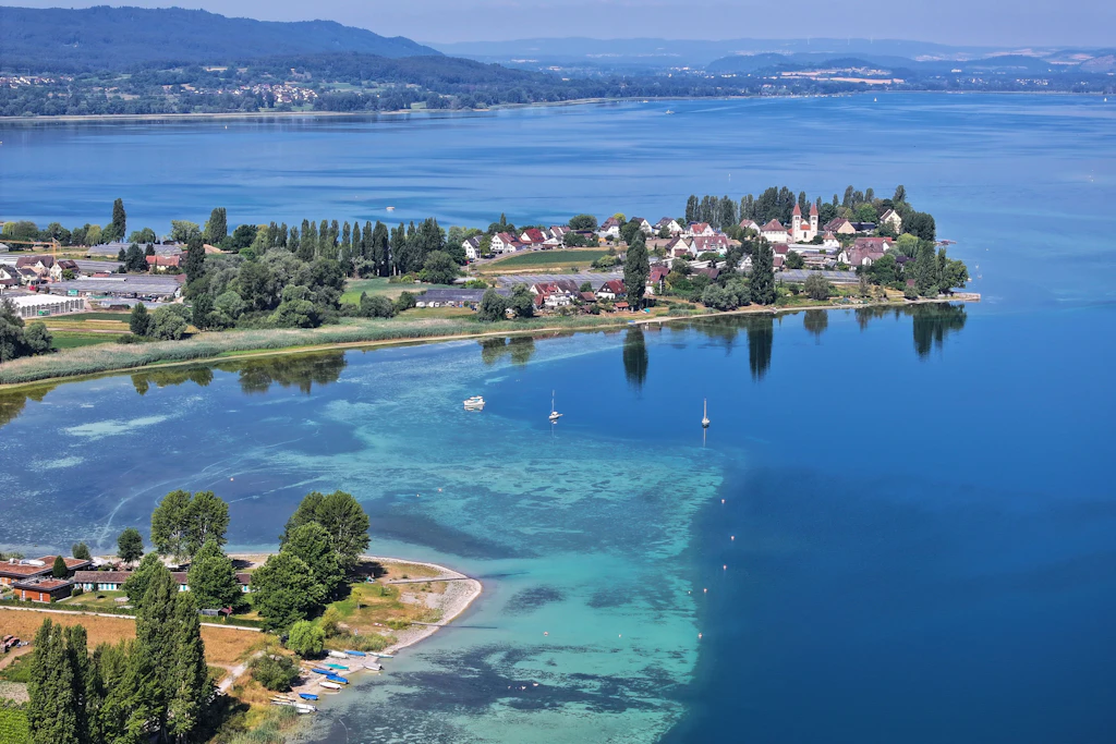 Tödlicher Tauchgang im Bodensee: Zwei Taucher sterben nach Notaufstieg