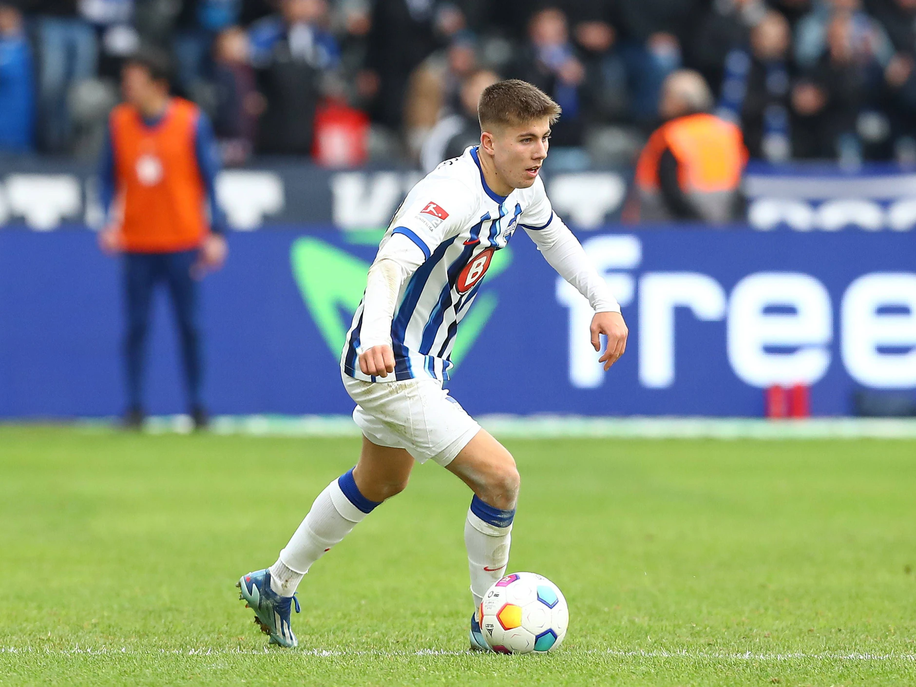Vor zweieinhalb Jahren war Gustav Christensen von Hertha BSC noch schmächtiger. Jetzt wirkt der Däne robust.