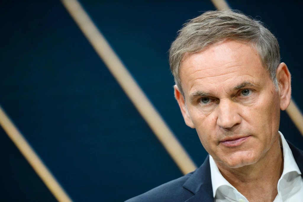 VW-Chef Oliver Blume äußert sich erstmals zum möglichen Ausmaß des Stellenabbaus.