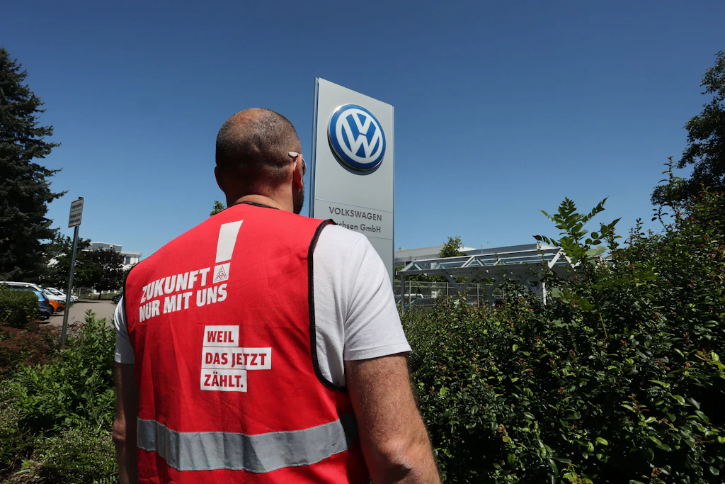 VW, Bosch, BASF bauen ab: Wird aus Made in Germany bald Made im Ausland?