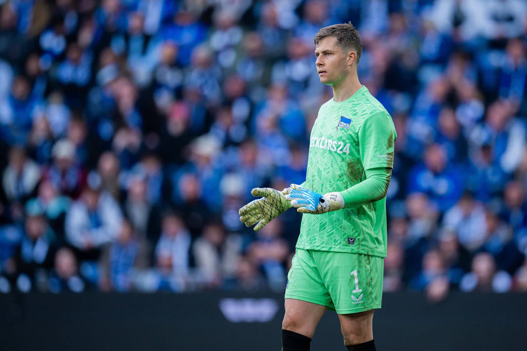 Hertha-Sieg in Leipzig – doch der Poker um Ernst überstrahlt alles