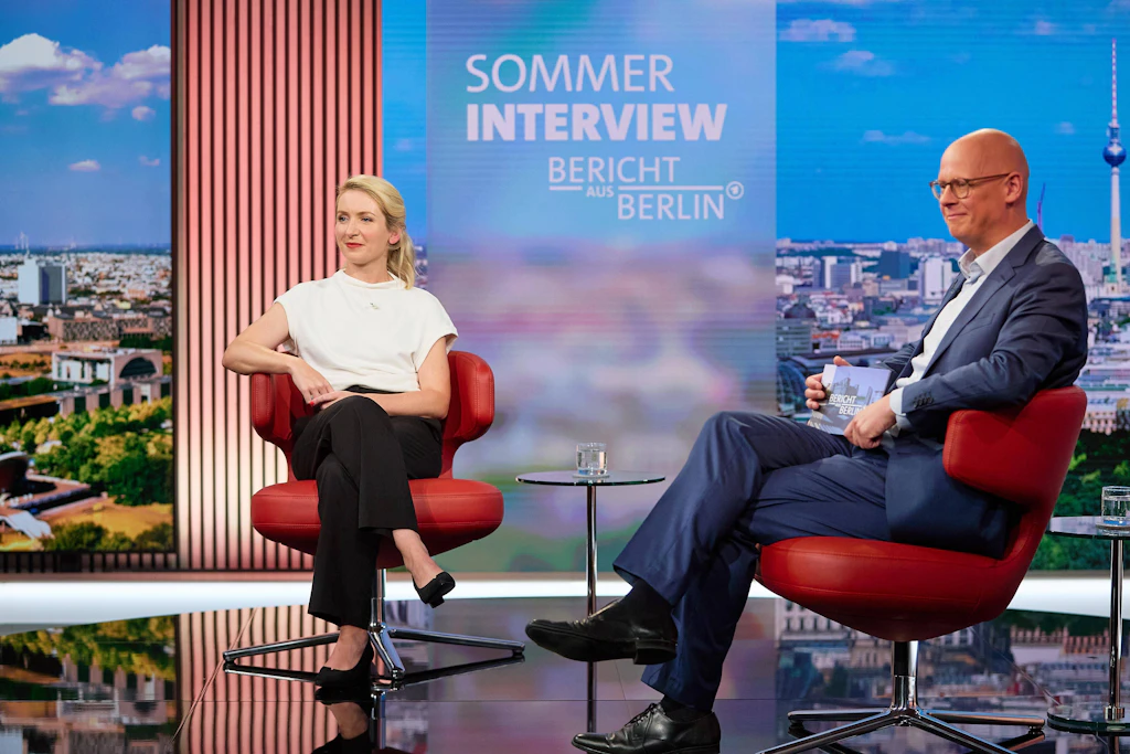 Linke-Chefin Ines Schwerdtner im Interview mit Matthias Deiß.