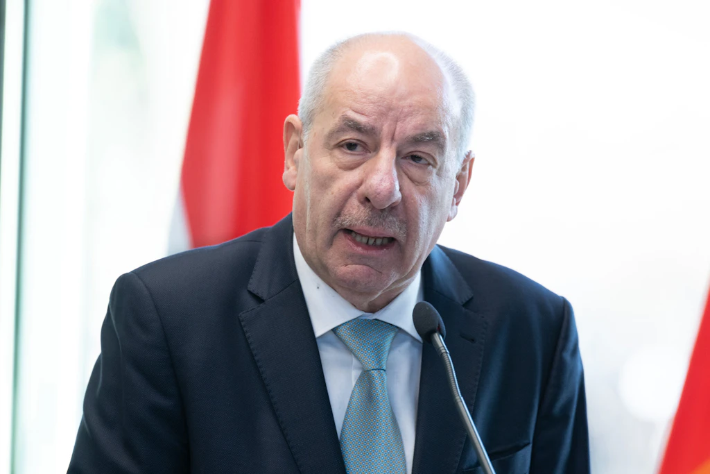 Ungarn: Präsident Tamás Sulyok soll eigene Absetzung unterschreiben