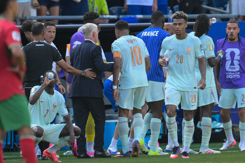 Fußball, WM 2026: Frankreich steht als gesetztes Team nicht überraschend im Halbfinale.