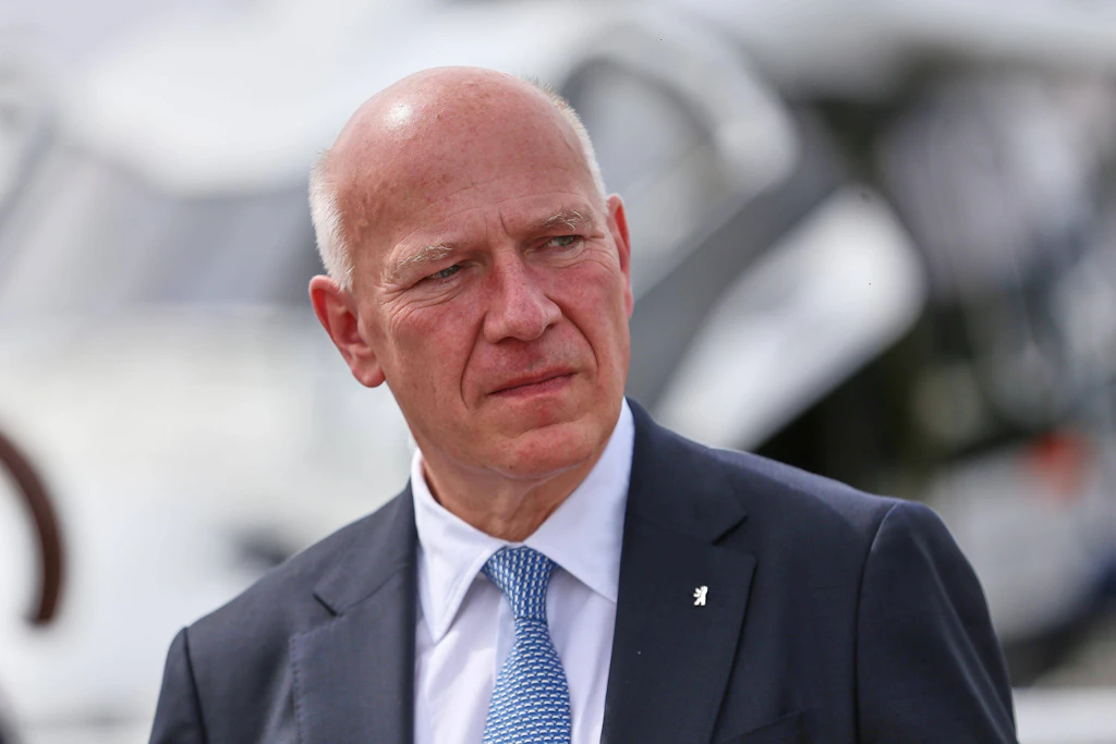 Übergangsgeld für Kai Wegner: Was der Berliner Regierende nach seinem Abschied bekommt