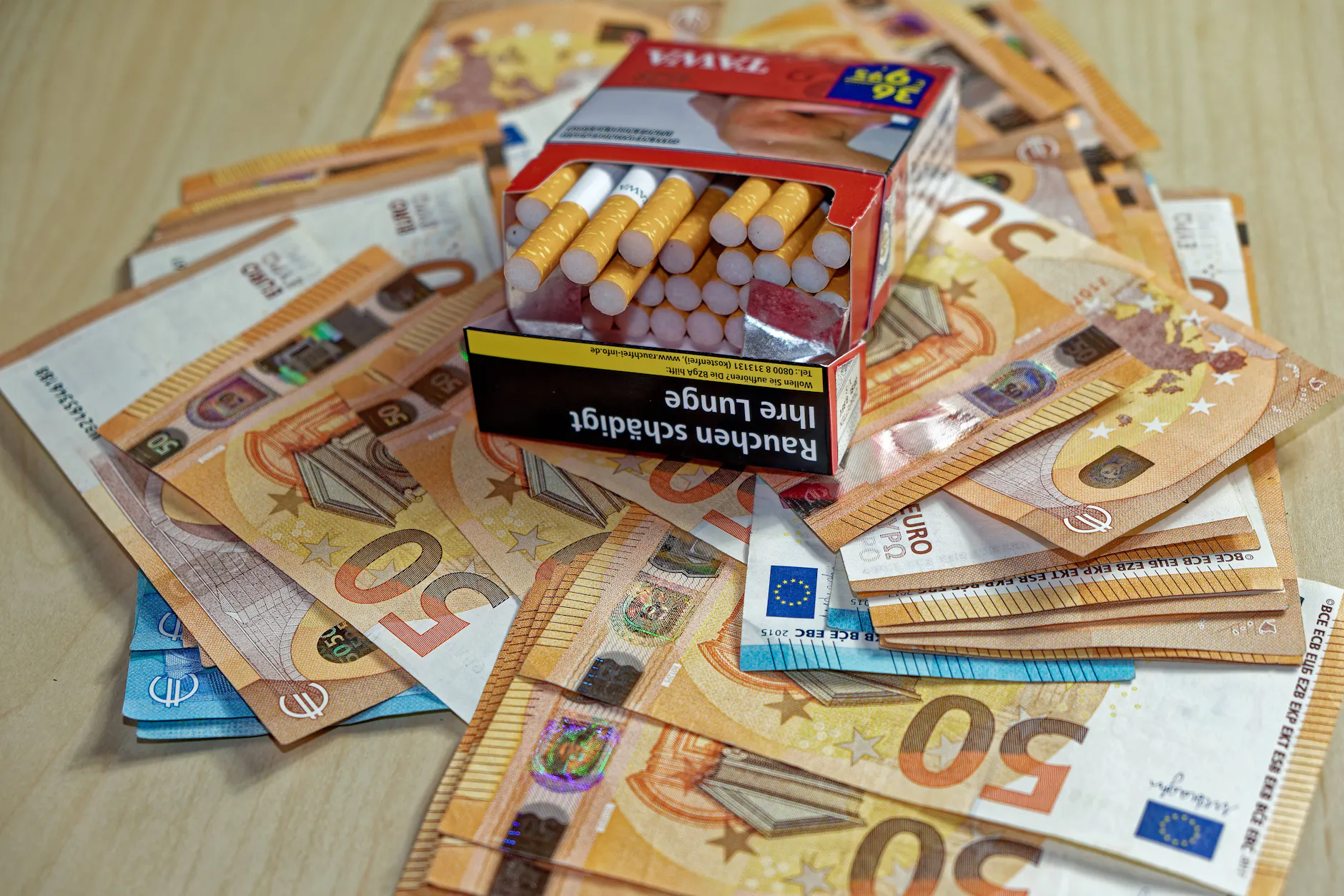 Schock für Raucher: In den kommenden Jahren gehen die Tabakpreise durch die Decke.