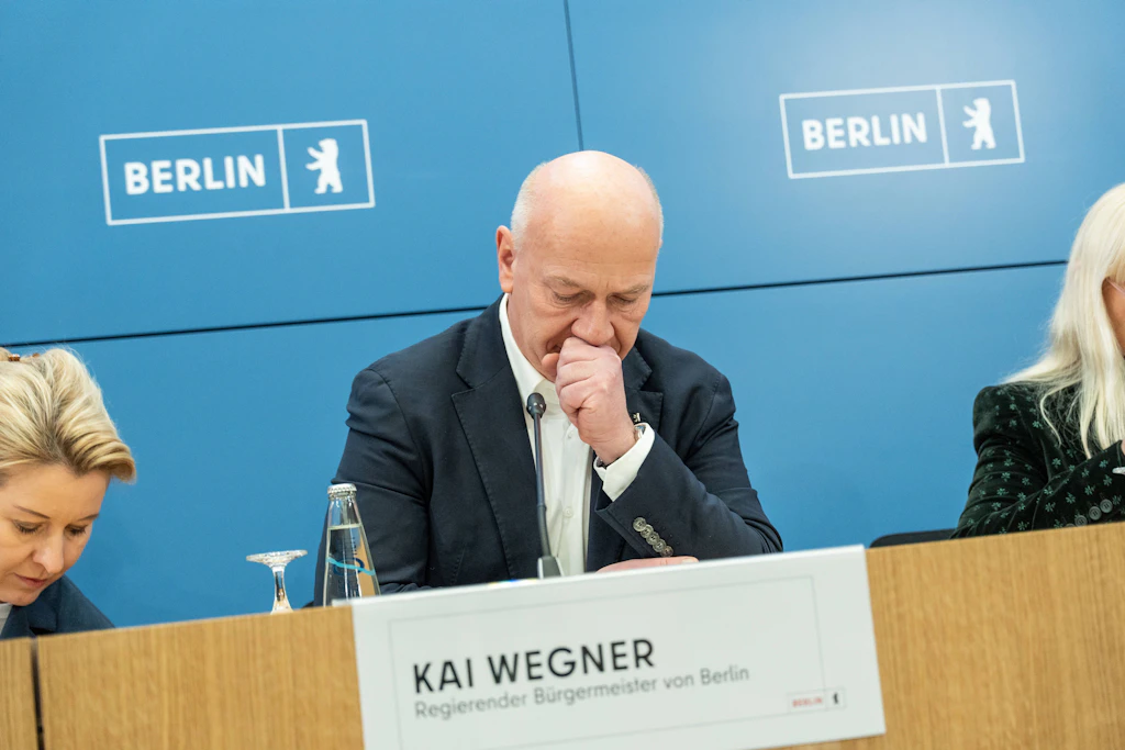 Kai Wegners politisches Ende: Chronik eines angekündigten Sturzes