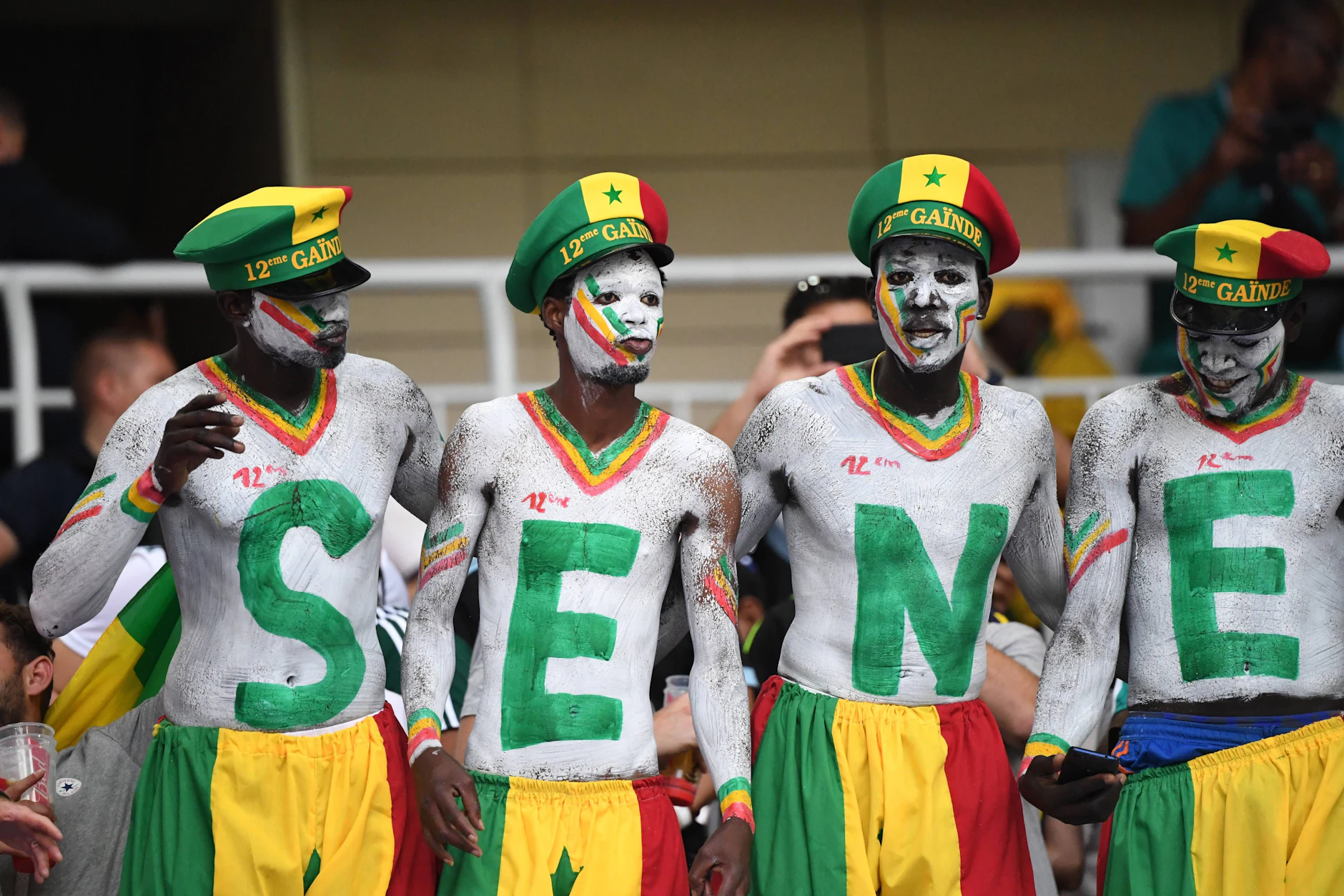 Fußball-Fans aus Senegal gelten als besonders stimmungsvoll. Bei der WM 2026 hatten sie jedoch nur wenig Grund zum Jubeln.