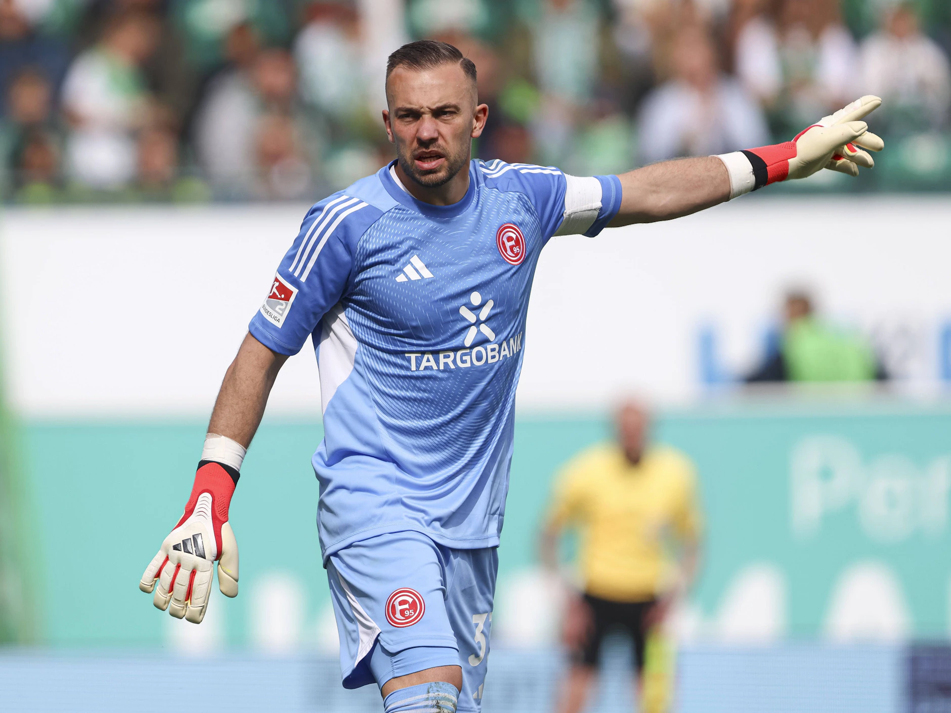 Torwart Florian Kastenmeier möchte Fortuna Düsseldorf nach dem Abstieg verlassen. Hertha BSC ist an ihm dran.