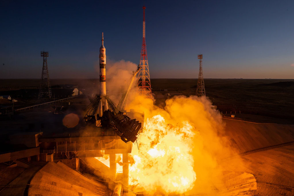 Die Sojus-Rakete beim Start am Dienstag