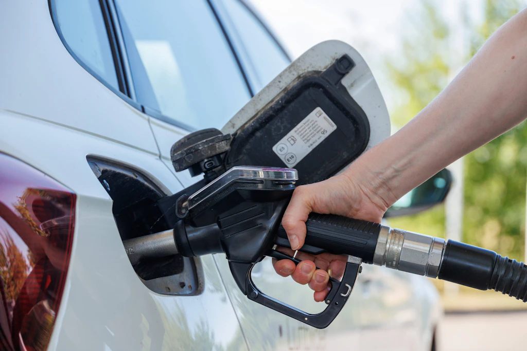 Diesel springt drastisch, Tanken wird teurer: Der Spritpreis-Trend geht weiter nach oben