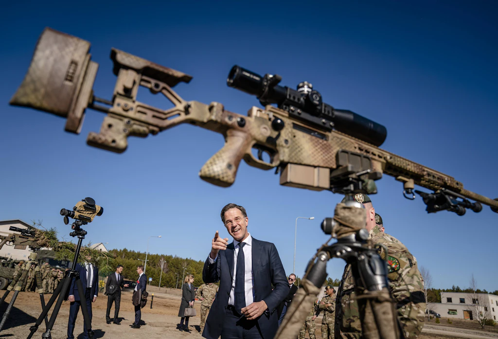 Aufrüstung statt Diplomatie: Ist die Nato in den Denkmustern des Kalten Krieges gefangen?