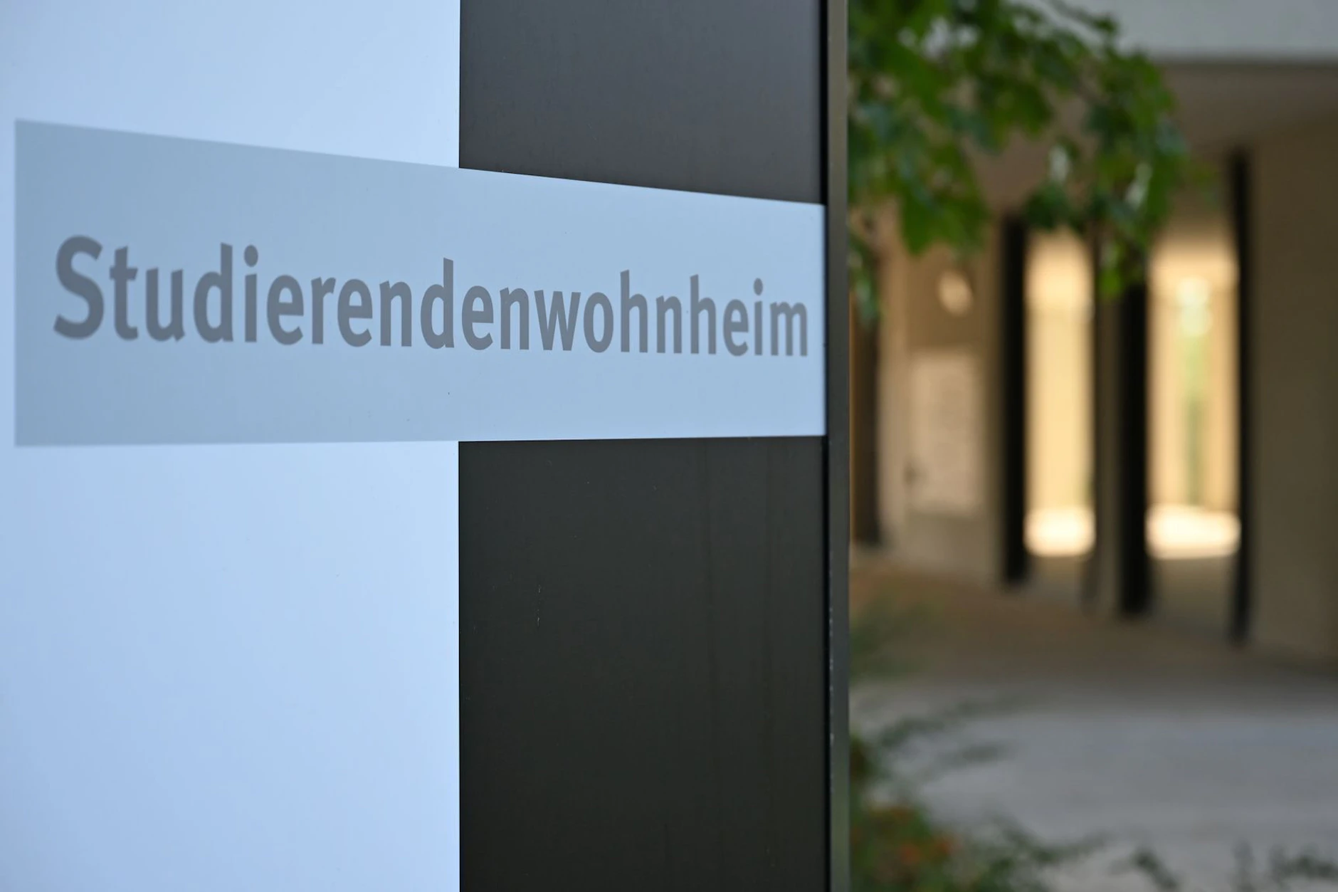 Bundesweit wohnen in Brandenburg die meisten jungen Leute in einem Wohnheim.