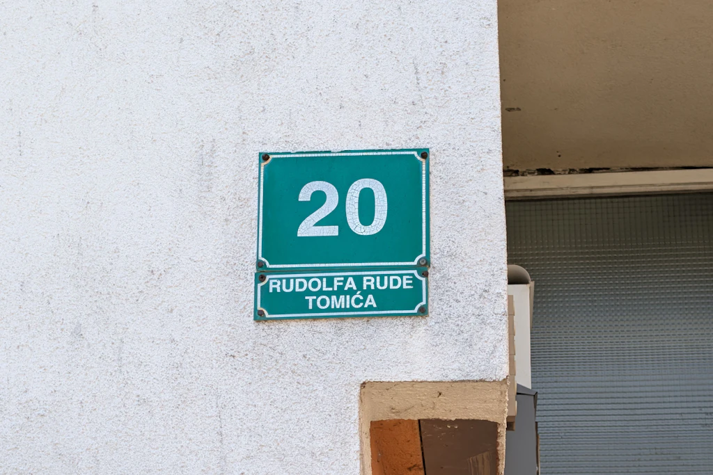 Unser Autor wohnt in der Rudolf-Rudo-Tomić-Straße.