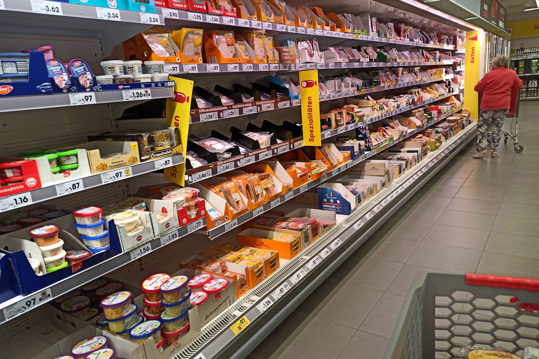 Gleich mehrere Wurstsorten sind vom Rückruf betroffen (Symbolfoto).