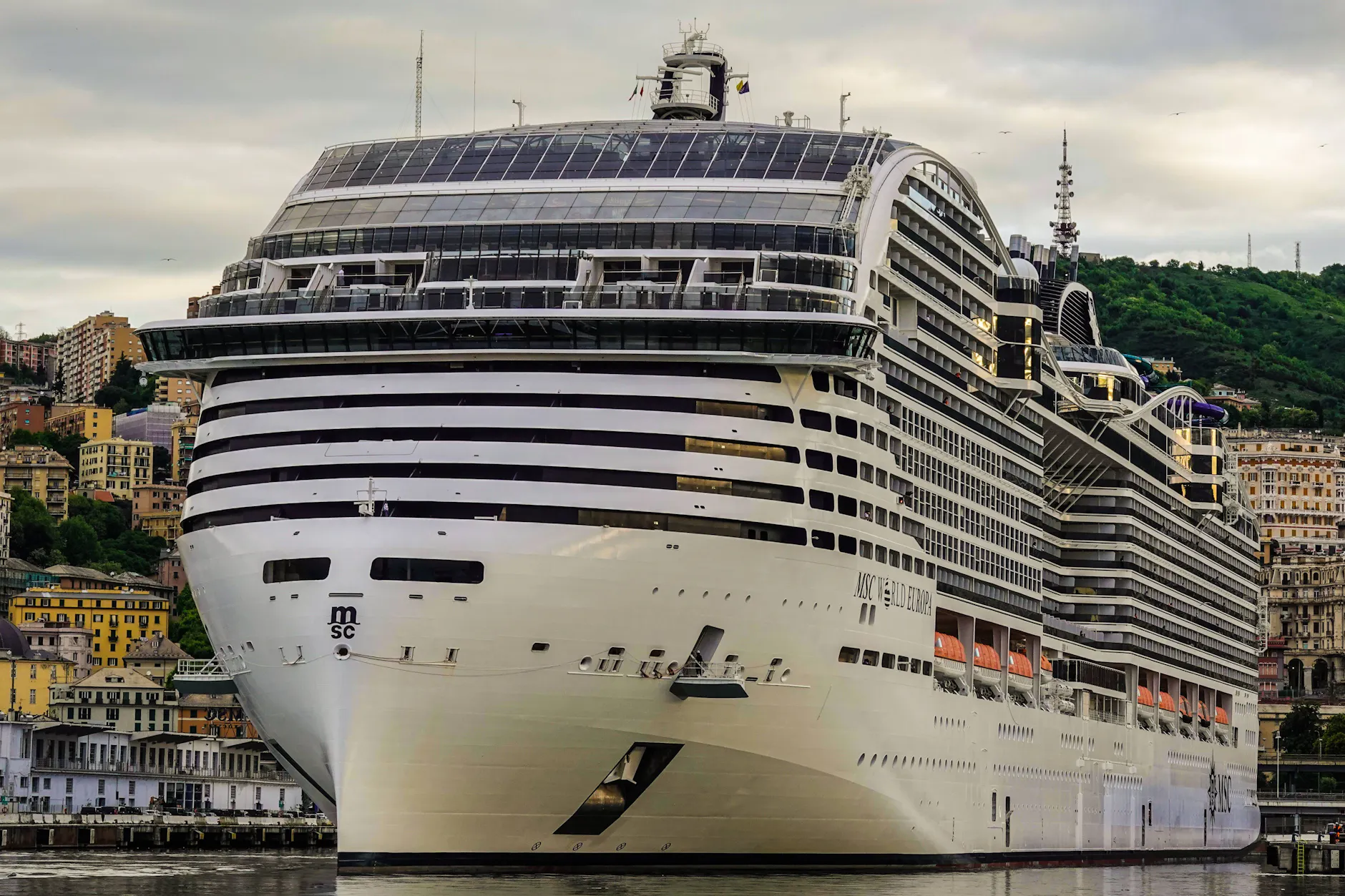 Die MSC World Europa soll im nächsten Jahr Kurs auf den Persischen Golf nehmen.
