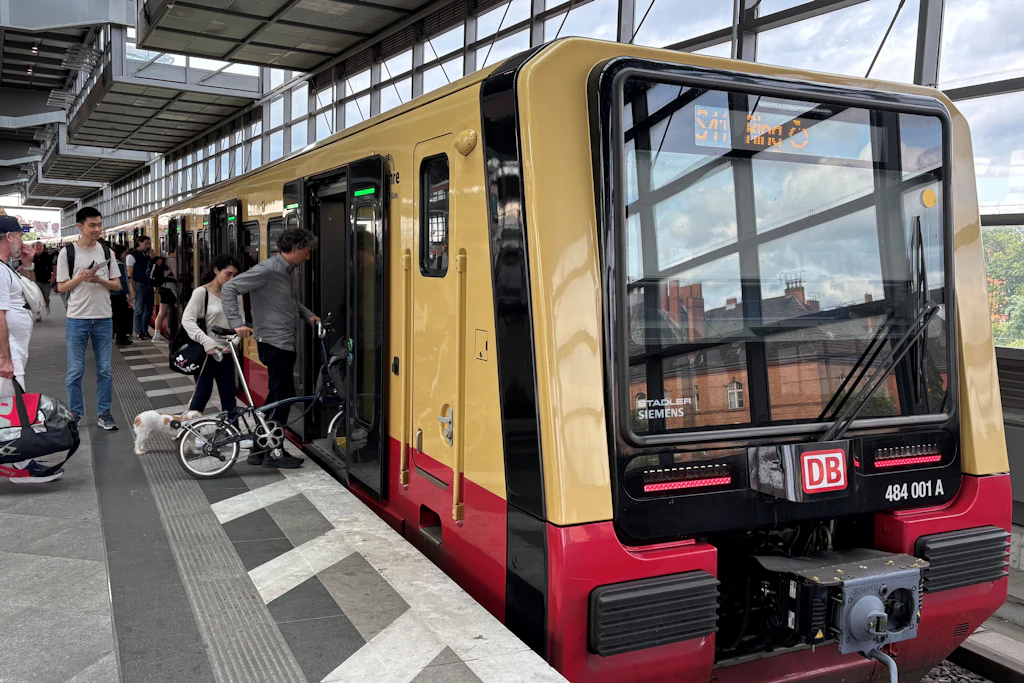 Der lange Weg zu 1400 neuen S-Bahnwagen in Berlin: Was entscheidet über den Erfolg?