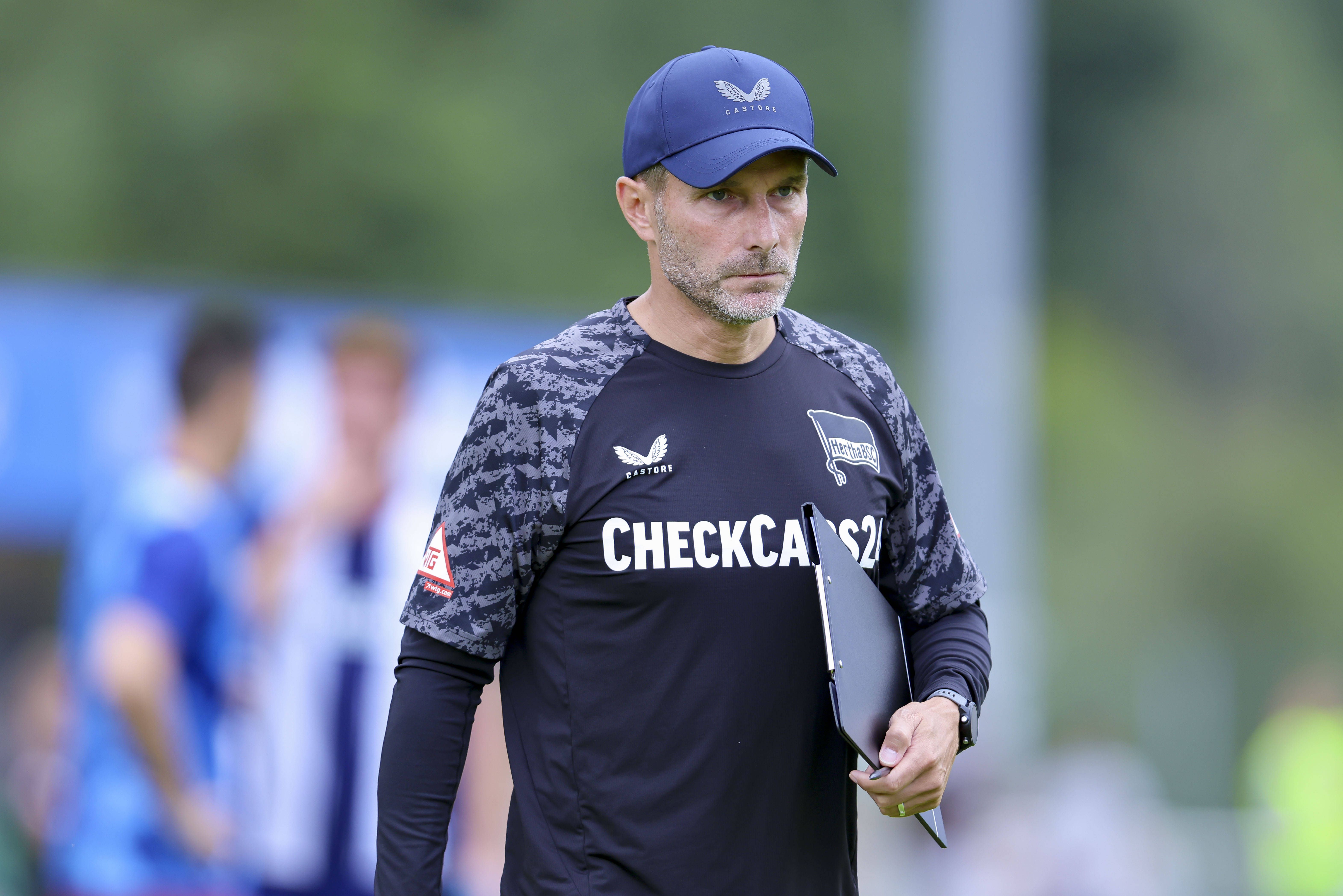 Hertha-Coach Leitl fährt ohne neue Spieler ins Trainingslager