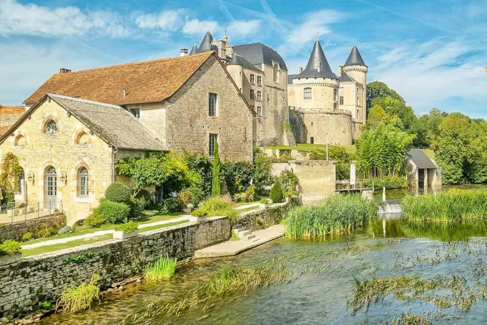 Neben dem Schloss liegt Fynn Kliemanns Anwesen in Verteuil-sur-Charente.