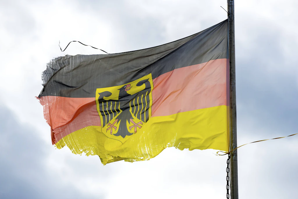 Schwarz-Rot-Gähn: Warum Deutschlands Fahne dringend ein Redesign braucht