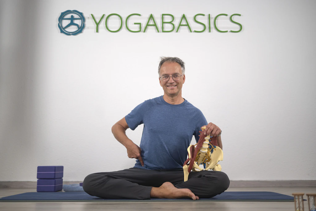 Wie ein Chemnitzer die deutsche Yogagemeinde auf der Matte vereint