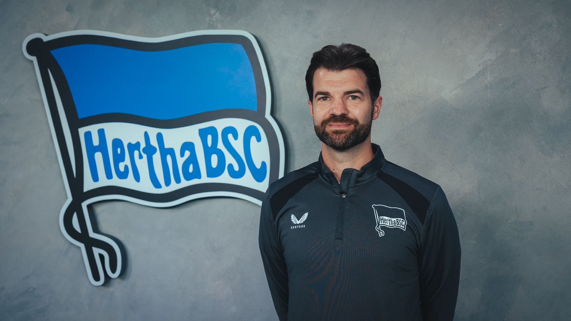 Halswirbel-Drama: Hertha-Arzt wird zum Helden von Österreich