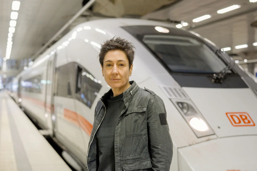 Bahn nennt ZDF-Doku mit Hayali „unseriös“ – Jetzt reagiert der Sender