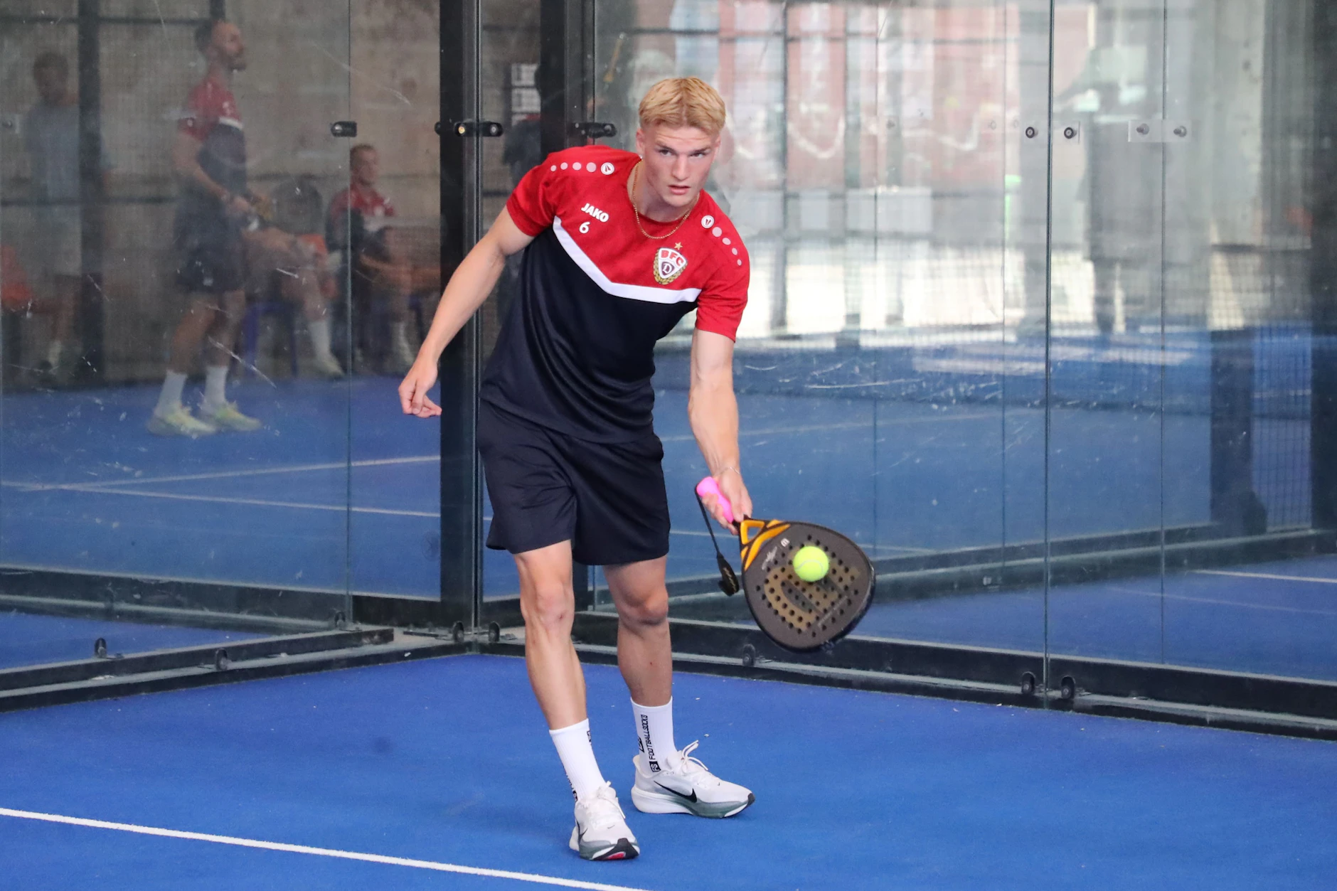 Levin Mattmüller vom BFC Dynamo macht auch beim Padel-Tennis eine gute Figur.