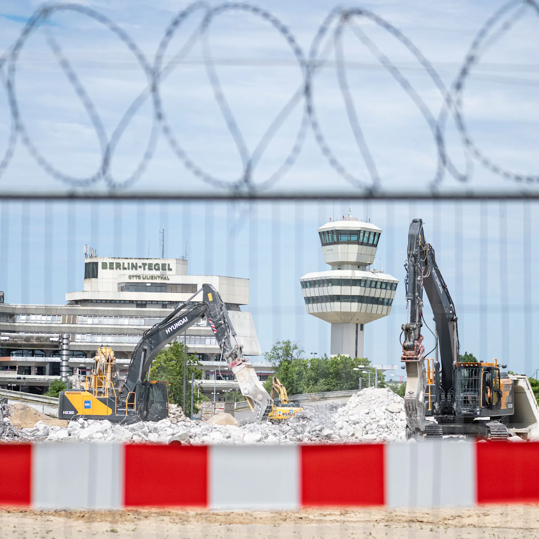 Unglaublich, was Bauarbeiter unter dem Berliner Flughafen Tegel fanden