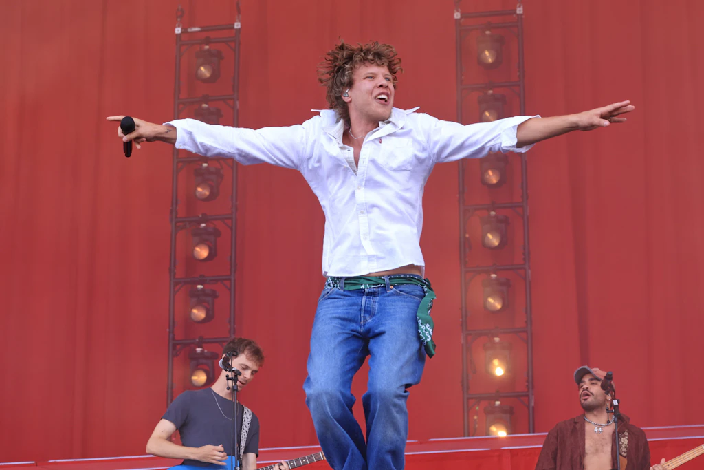 Spaß am Springen: Zartmann live auf dem Lollapalooza Berlin 2026