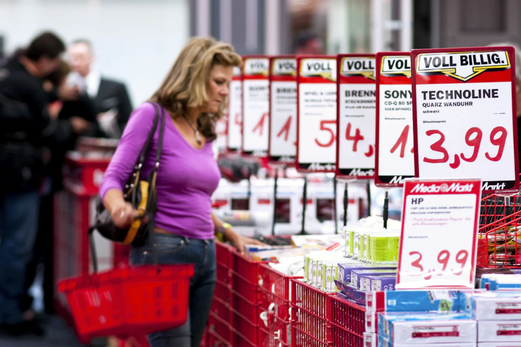 MediaMarkt führt Pay-on-Shopfloor ein: Einkaufen ohne Kasse