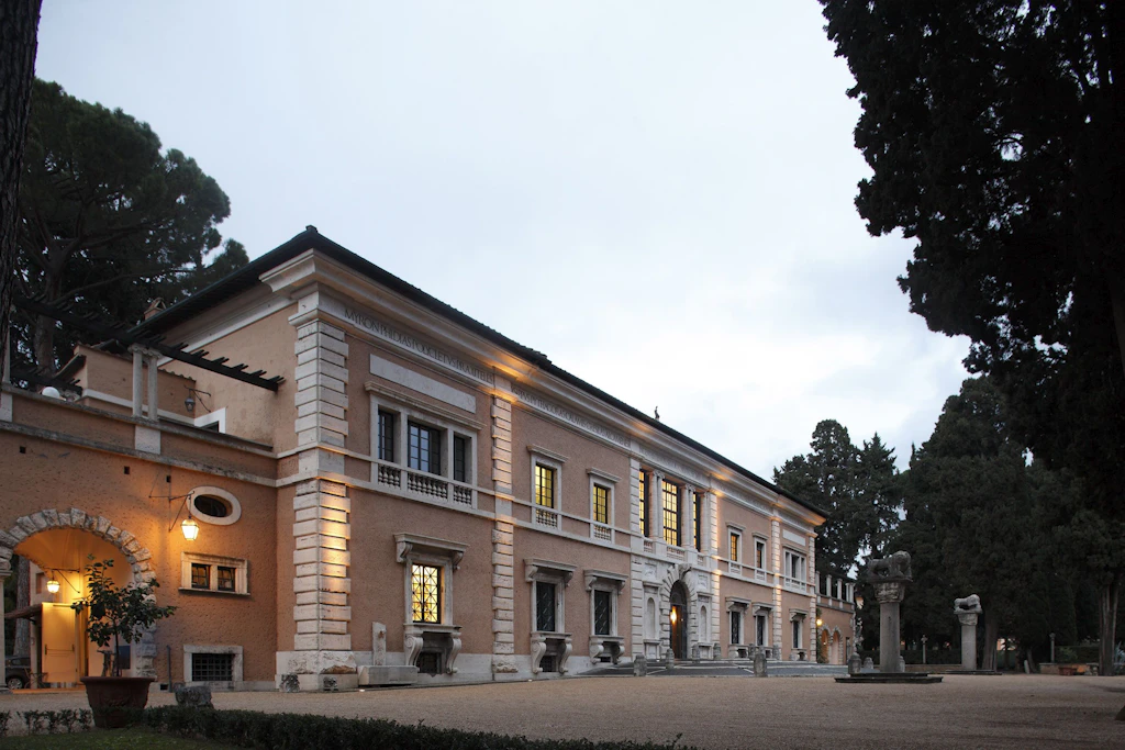 Die Villa Massimo bietet ausgewählten Künstlern, Schriftstellern, Architekten und Komponisten für zehn Monate Raum für ihre Arbeit.