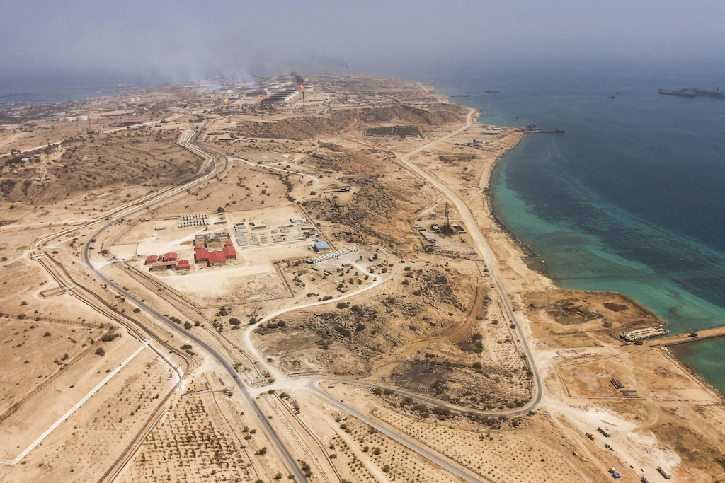 Das Ölterminal auf der Insel Kharg im Persischen Golf. Über die Insel läuft der Großteil der iranischen Ölexporte. (Archivbild)