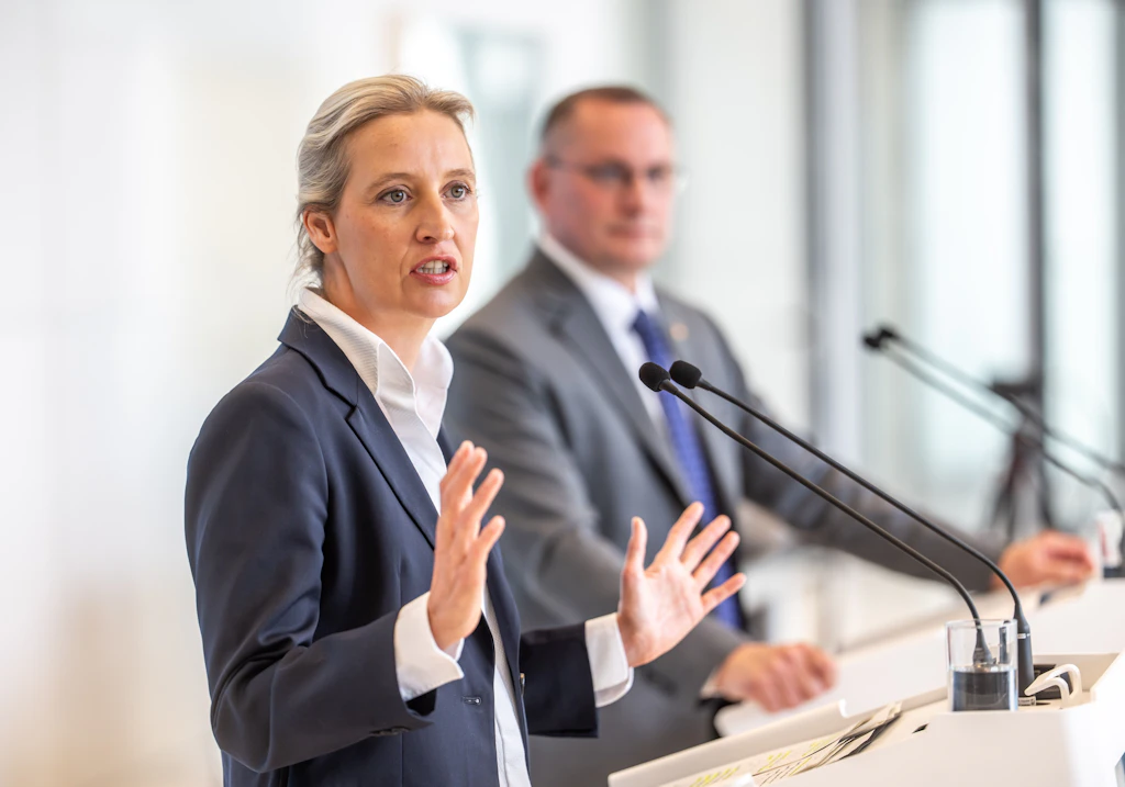 AfD erreicht neuen Höchstwert: 28 Prozent im aktuellen Forsa-Trendbarometer