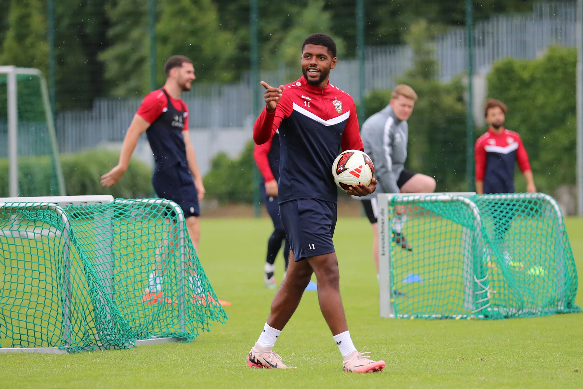 Jamal Rogero hat wieder Spaß, konnte in der Saisonvorbereitung endlich alles mitmachen.