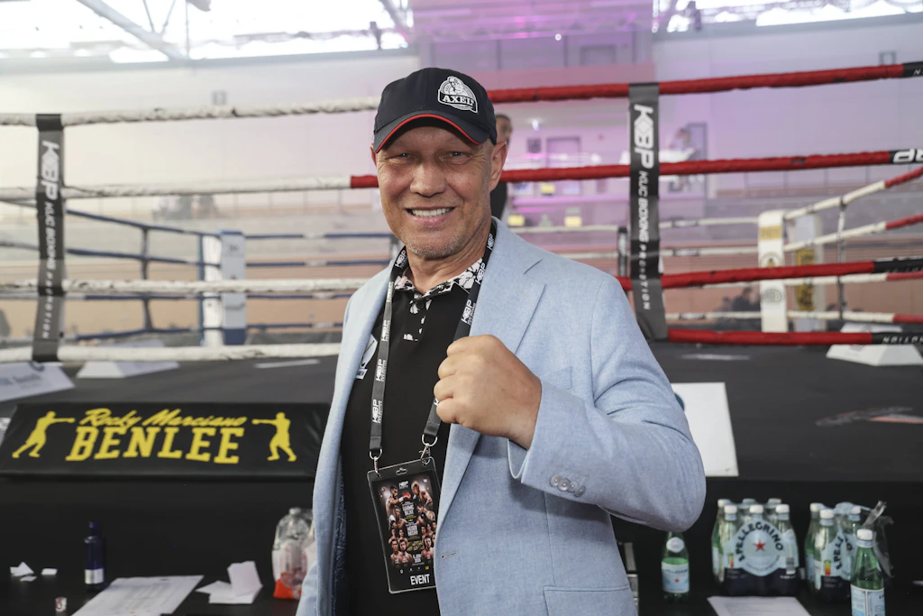 Ex-Schwergewichtsboxer Axel Schulz schenkte seine Badehose einem Museum. 